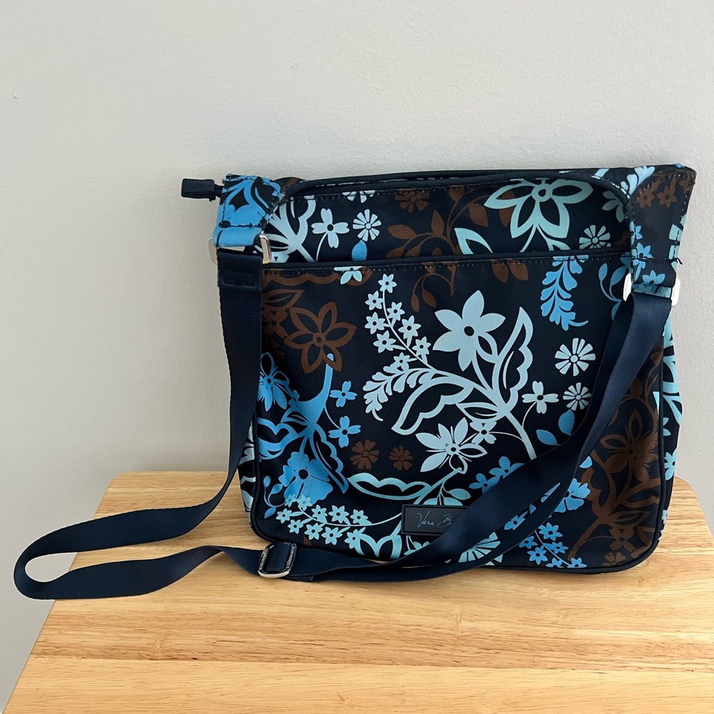 Vera Bradley Java Floral Canvas Crossbody new without tags